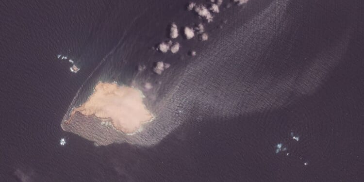 Oil leak spreads from a sanctioned tanker grounded off Oman, images show