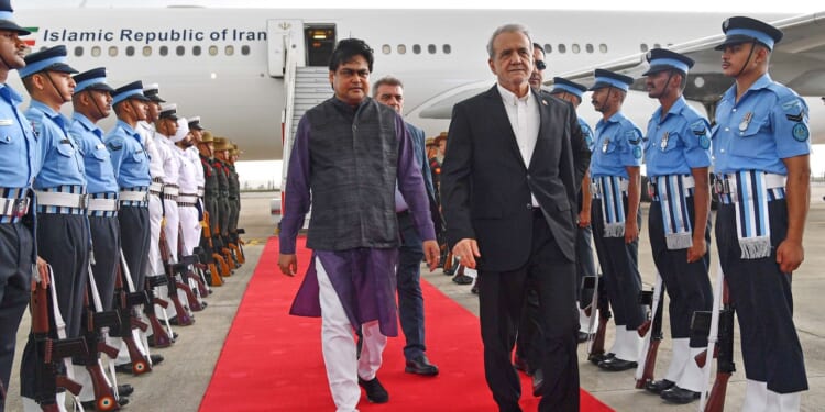 India's 30% oil lifeline through Strait of Hormuz hangs over BRICS summit as Iran war continues