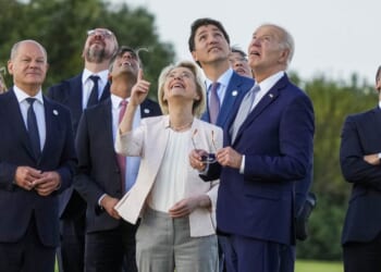 Biden Was Ready for Mount Rushmore, but Then Someone Passed the Hat – PJ Media