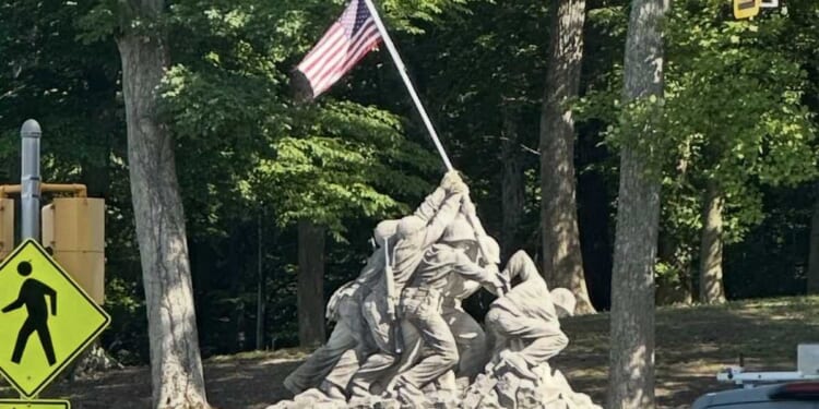 Serial Criminal Beheads Iwo Jima Statue at Quantico – PJ Media