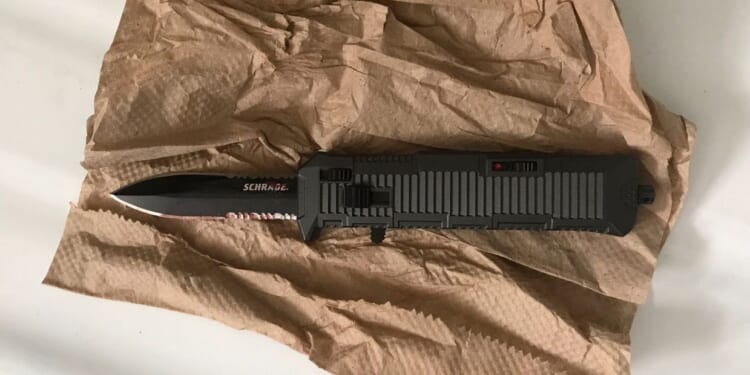 Appeals court rules Federal Switchblade Act unconstitutional