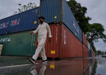 Imran Khan supporters march on Islamabad to demand his release after talks failed