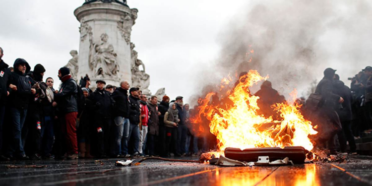 Paris Is a 'Hellhole.' Swap In Any American City and Nobody Notices. – PJ Media