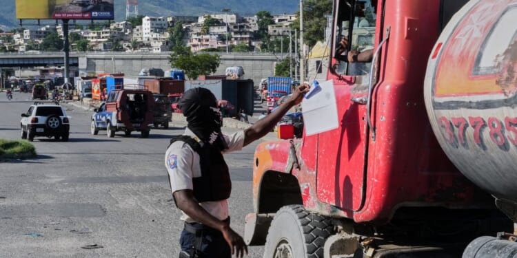 Report offers new insight into Haitian gangs as general election looms