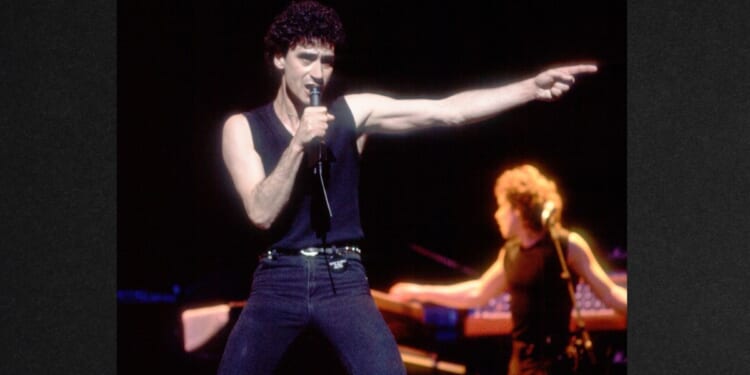 Donnie Iris performs at the Aire Crown Theater in Chicago Illinois, in a file photo dated March 20, 1982.