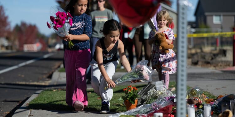 Teen shooter who killed 4 at Oregon elementary school was a former student, police say