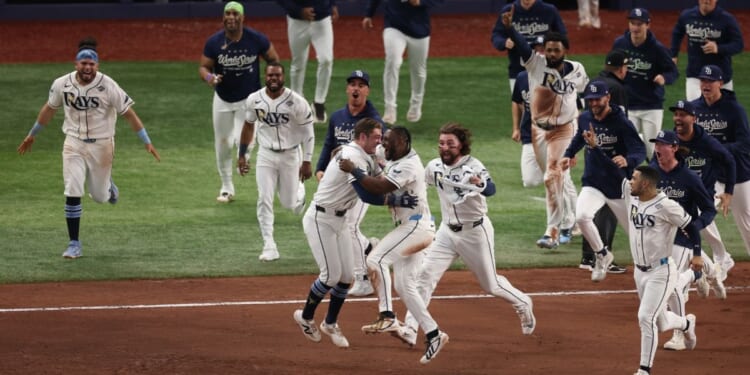 Watch: Dramatic Extra-Innings Comeback Extends World Series